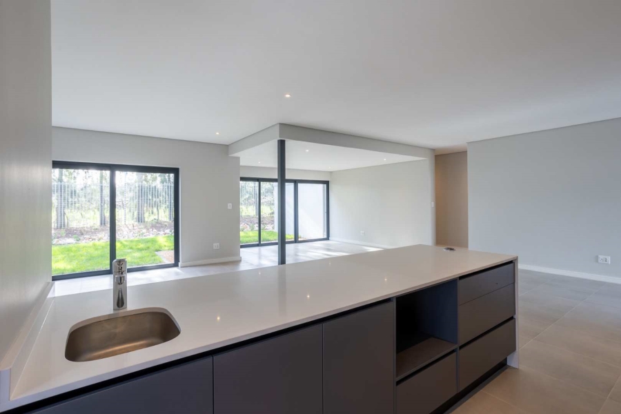 To Let 4 Bedroom Property for Rent in Val De Vie Estate Western Cape